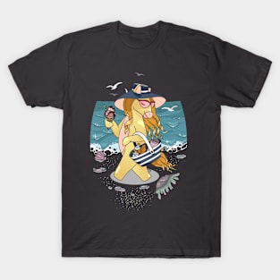 Horse on the beach T-Shirt